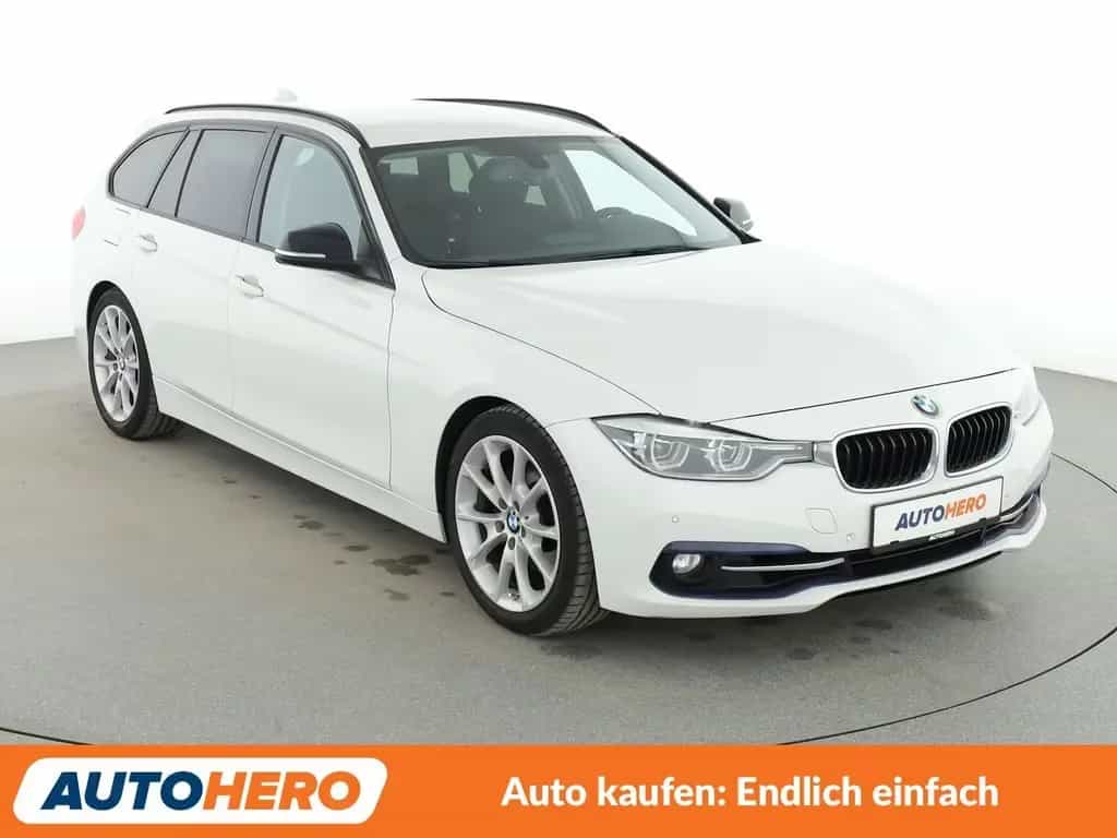 BMW 3 Series 330i Sport Line *NAVI*LED*HUD*CAM*TEMPO*SHZ*ALU* 05/2016-photo-7