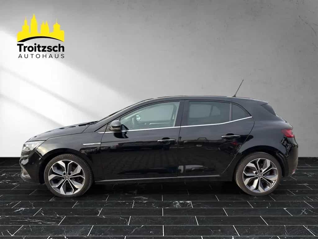 Renault Megane IV Lim. 5-trg. BOSE-Edition / 2.Hand 06/2018-photo-1