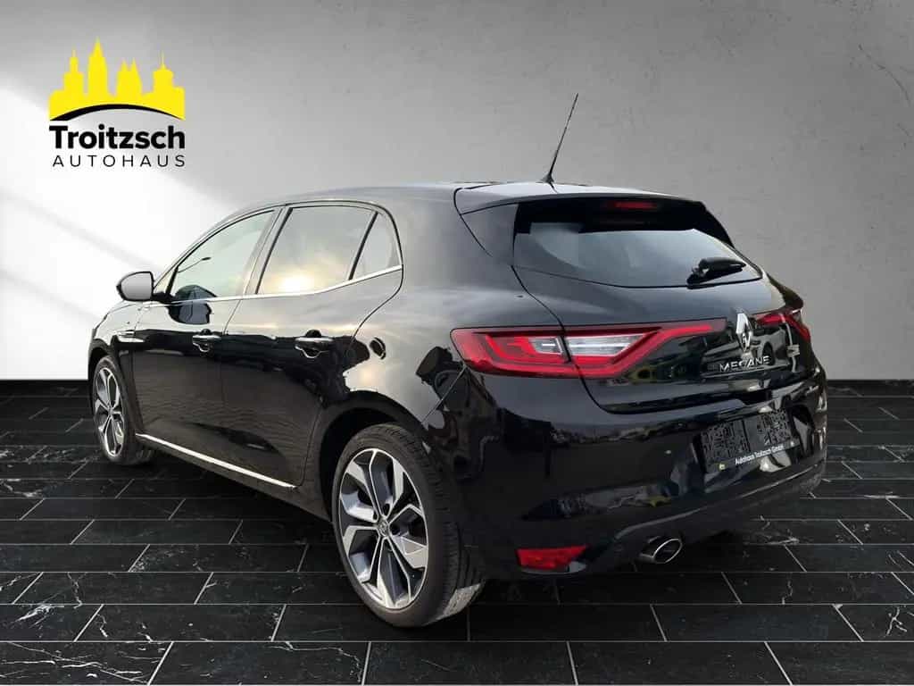 Renault Megane IV Lim. 5-trg. BOSE-Edition / 2.Hand 06/2018-photo-2