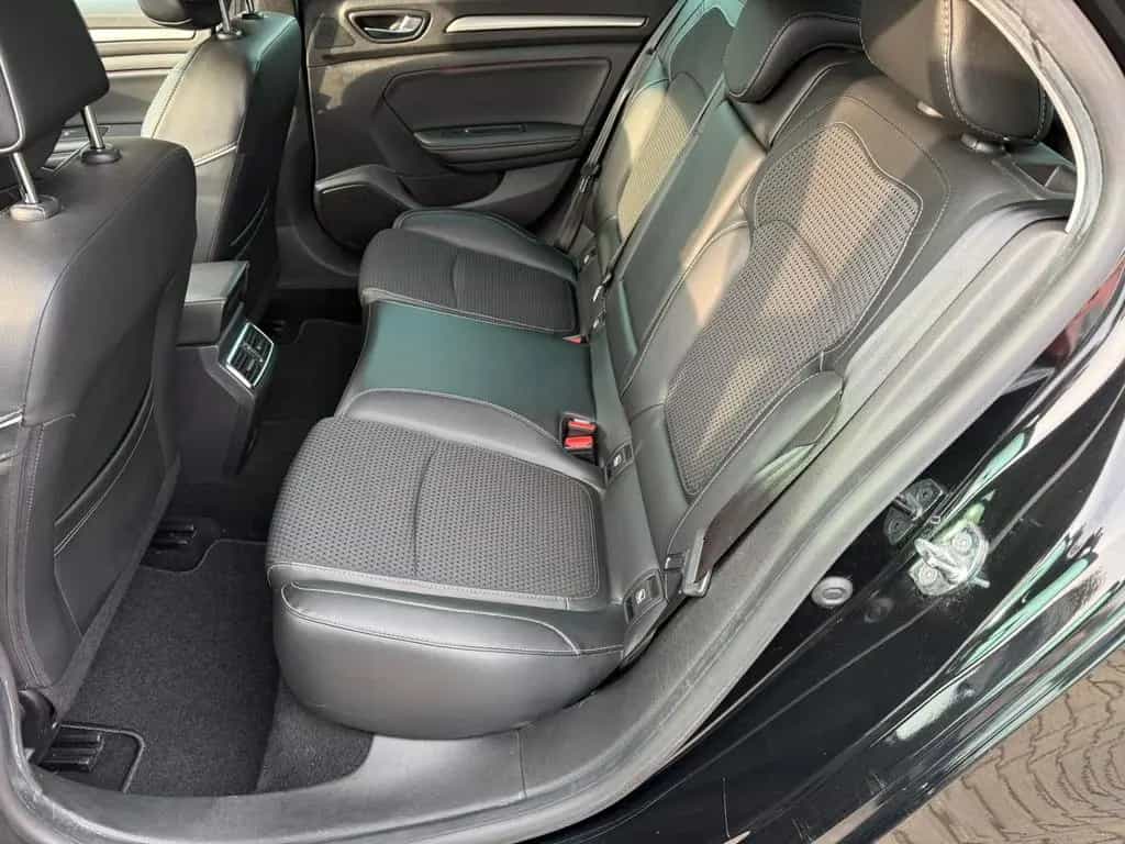 Renault Megane IV Lim. 5-trg. BOSE-Edition / 2.Hand 06/2018-photo-9