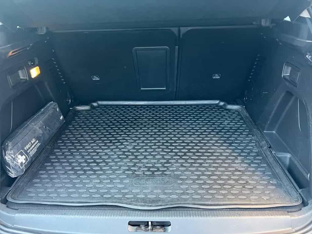 Peugeot 3008 Allure*Klima ToT*Wink Tempo*Navi*1.J.Garan 12/2019-photo-17