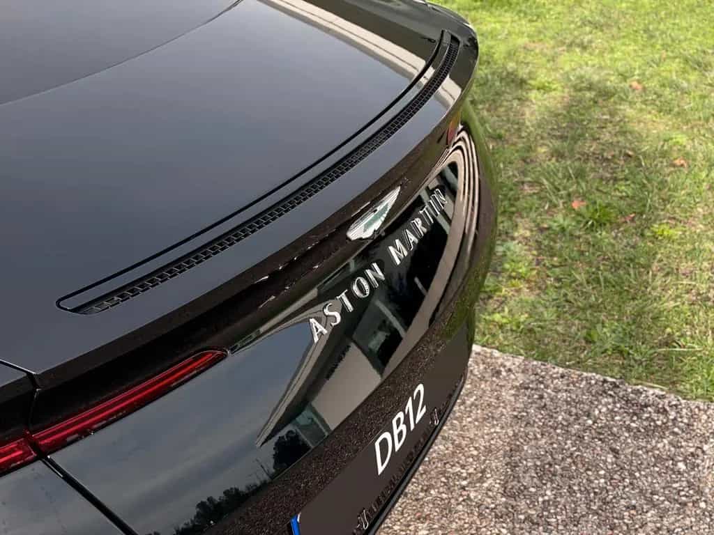 Aston Martin DB12 4.0 V8 08/2025-photo-26