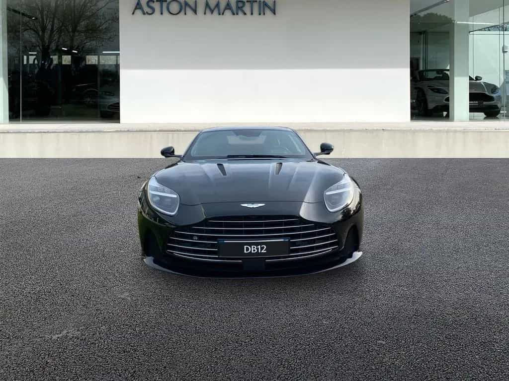 Aston Martin DB12 4.0 V8 08/2025-photo-5