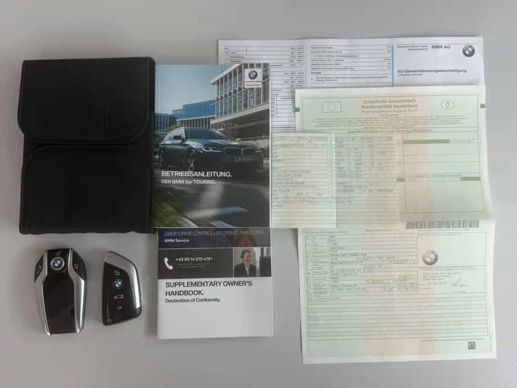 BMW 5 Series 520d TOURING G31 FACELIFT STANDH. AHK RFK SHZ 11/2020-photo-17
