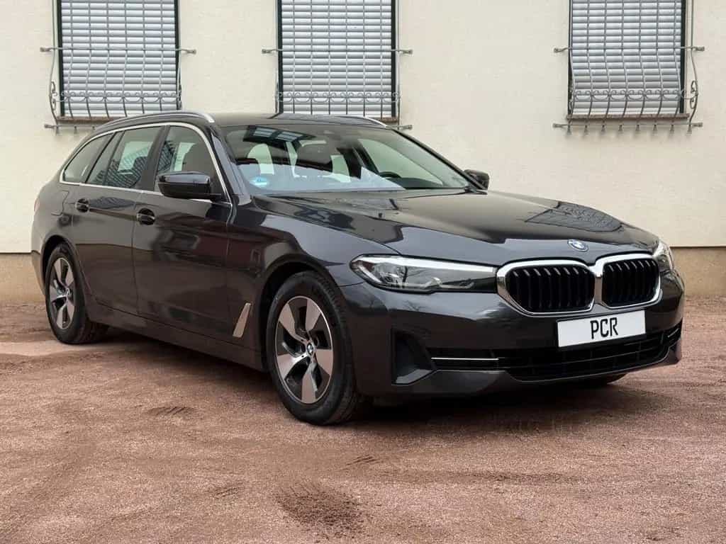 BMW 5 Series 520d TOURING G31 FACELIFT STANDH. AHK RFK SHZ 11/2020-photo-2