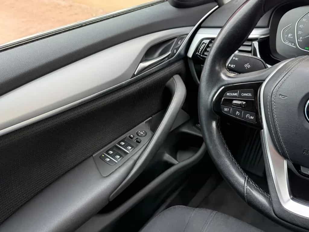 BMW 5 Series 520d TOURING G31 FACELIFT STANDH. AHK RFK SHZ 11/2020-photo-9