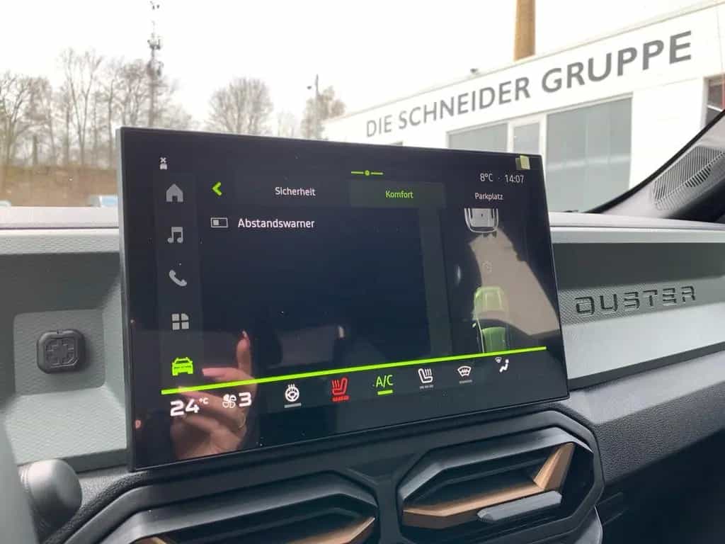Dacia Duster EXTREME ECO-G 120 AUTO ACC+SHZ+KLIMA+NAVI 04/2026-photo-40