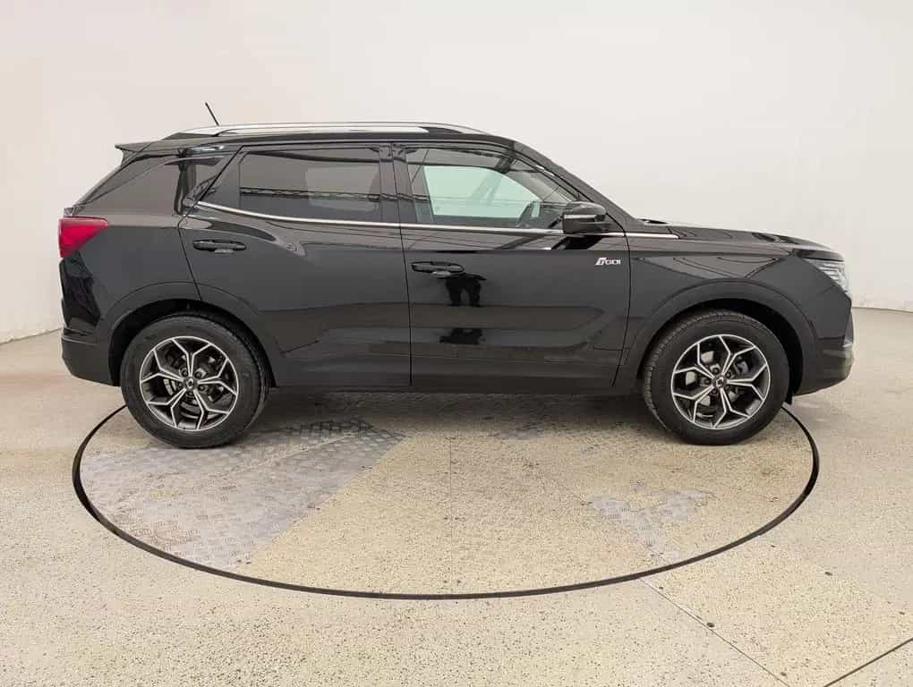Ssangyong Korando 1.5 P 2WD AT Ruby LED|Navi|RFK|SHZ 02/2023-photo-29