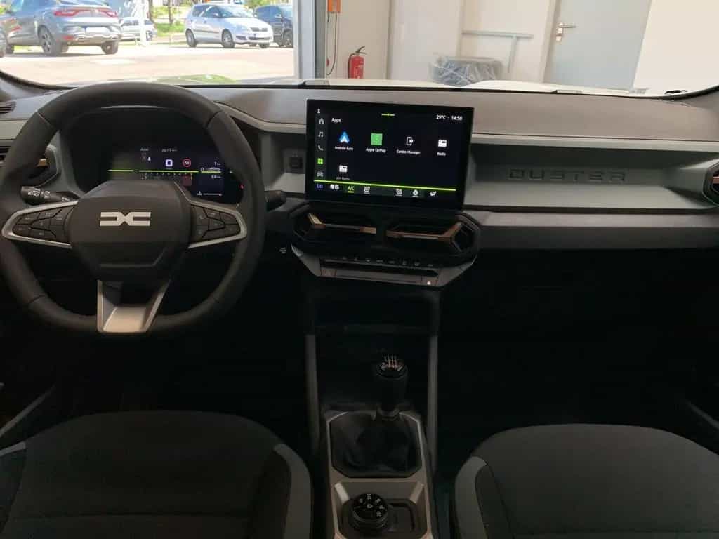 Dacia Duster EXTREME MILD HYBRID 130 4x4 NAVI+KAMERA 12/2025-photo-11