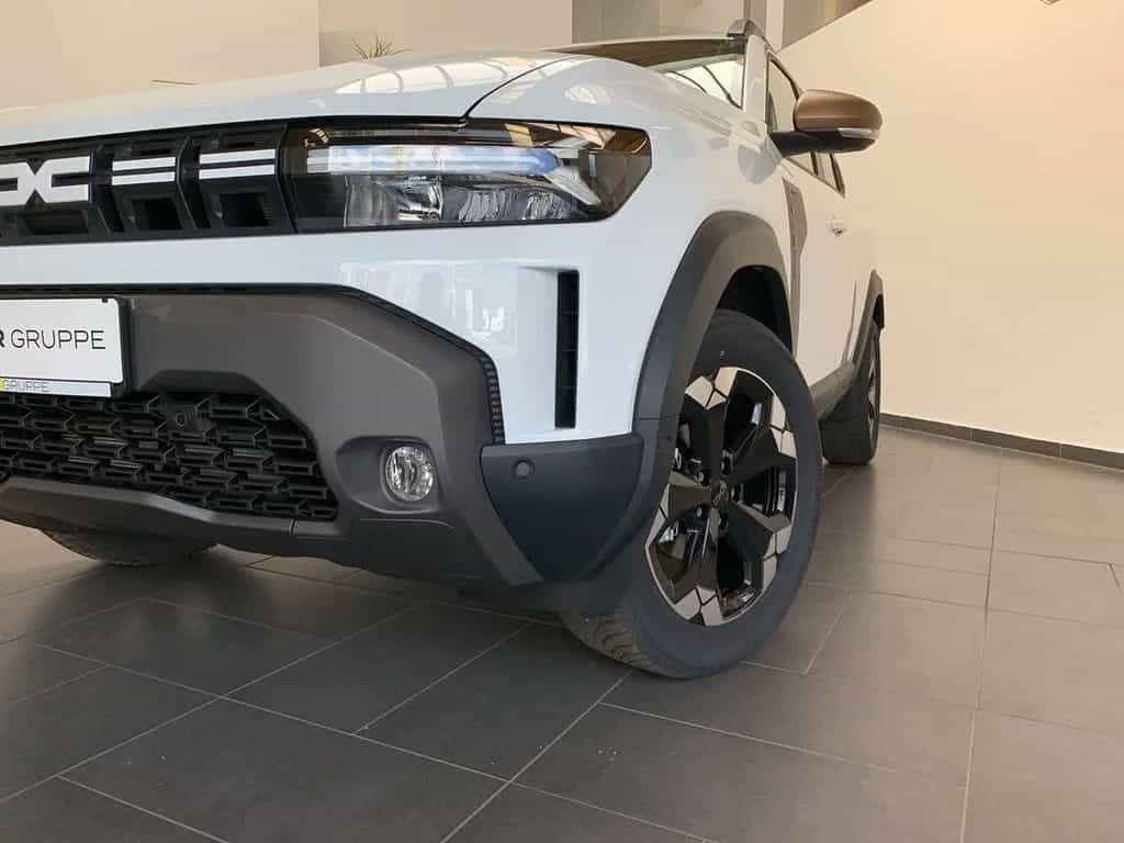 Dacia Duster EXTREME MILD HYBRID 130 4x4 SHZ+NAVI+PDC 09/2025-photo-23