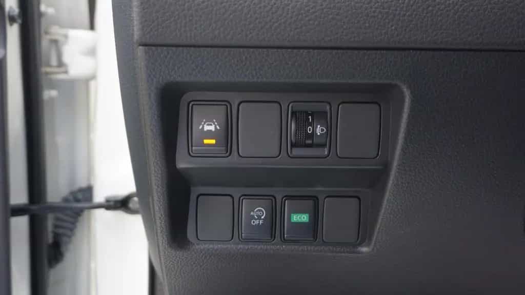 Nissan Qashqai N-Connecta 360°Kamera SHZ Klima PDC 07/2020-photo-23