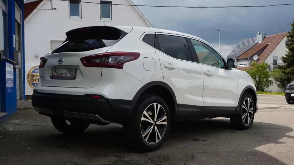 Nissan Qashqai N-Connecta 360°Kamera SHZ Klima PDC 07/2020-photo-3