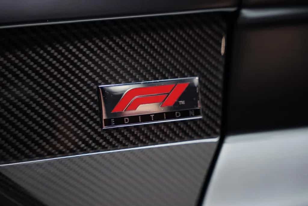 Aston Martin V8 Vantage 4.0 V8 F1 04/2023-photo-15