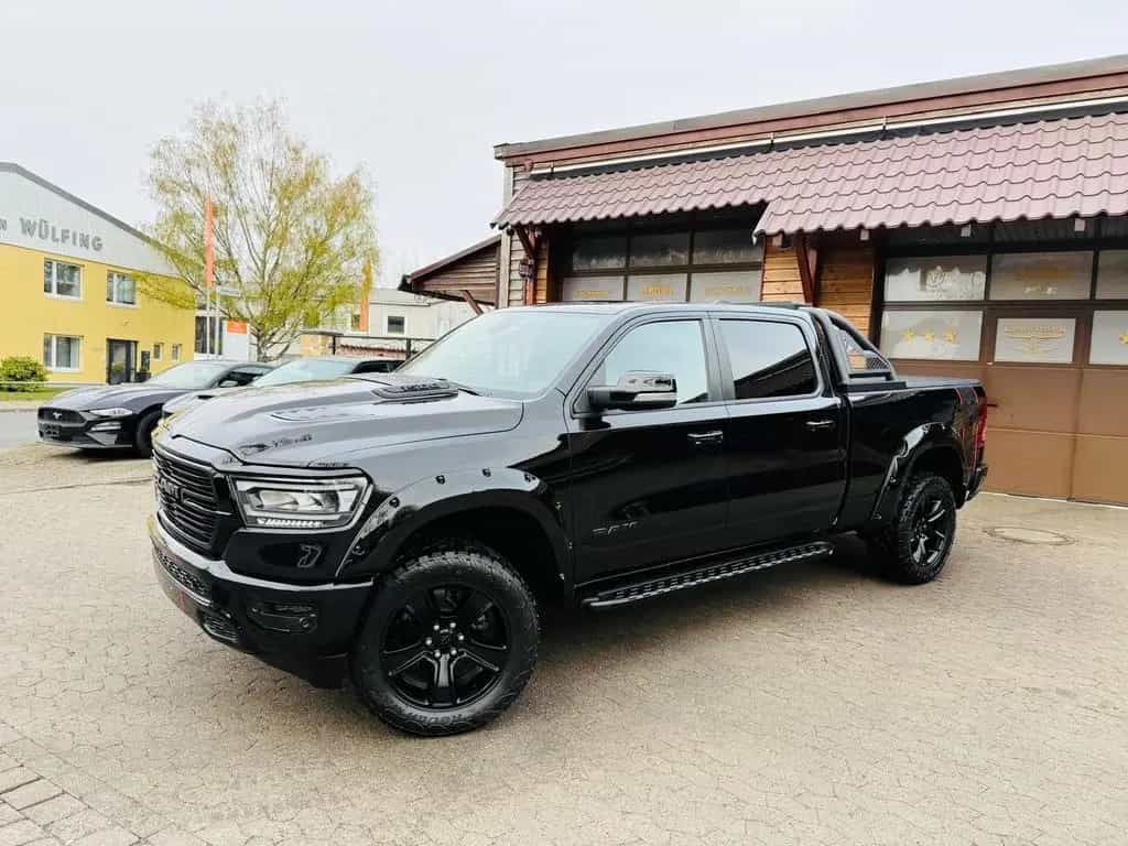 Dodge V8*12"RADIO*PANO*AHK*NAVI*LONG*ROLLBAR*OFFROAD 01/2023-photo-0