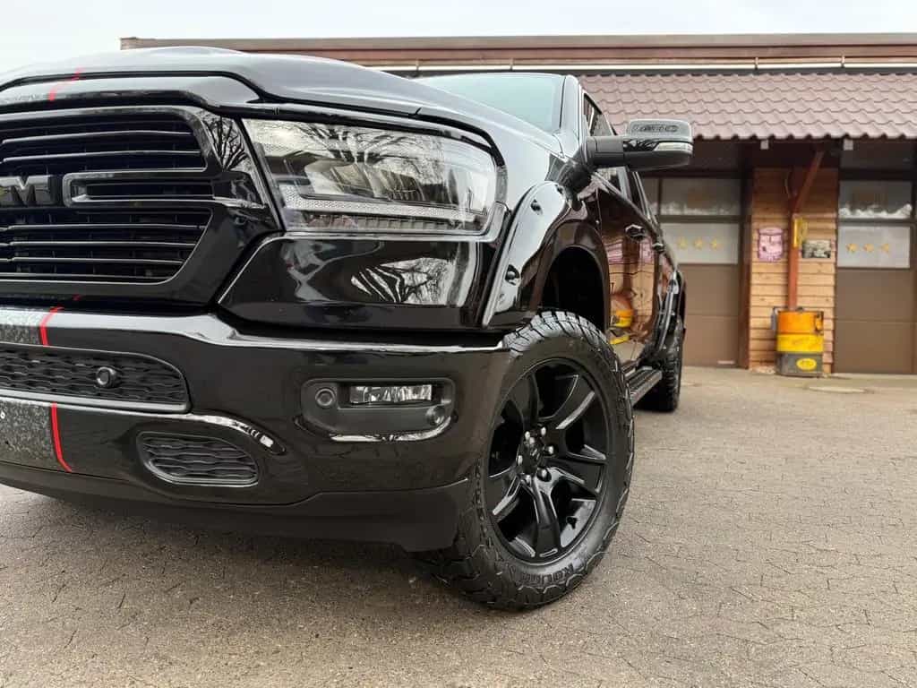 Dodge V8*12"RADIO*PANO*AHK*NAVI*LONG*ROLLBAR*OFFROAD 01/2023-photo-1