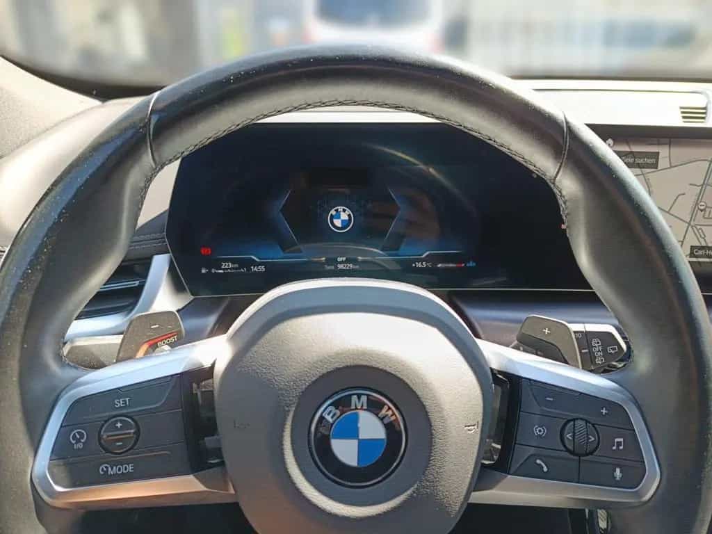 BMW X1 xDrive23d M SPORTPAKET+PANORAMA+HEAD UP+DR.AS 03/2023-photo-16