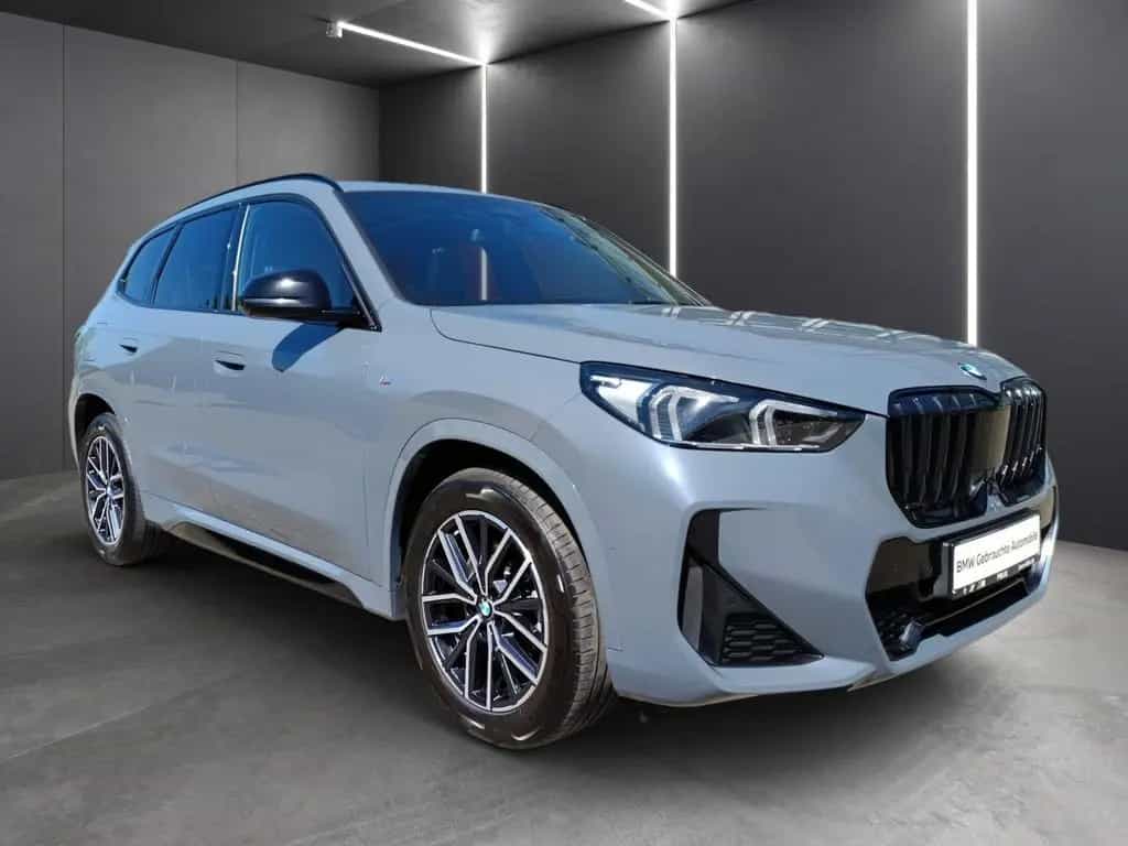 BMW X1 xDrive23d M SPORTPAKET+PANORAMA+HEAD UP+DR.AS 03/2023-photo-2