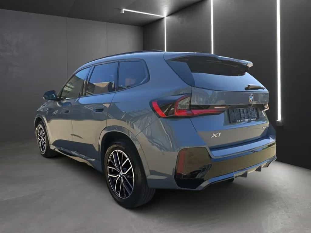 BMW X1 xDrive23d M SPORTPAKET+PANORAMA+HEAD UP+DR.AS 03/2023-photo-5