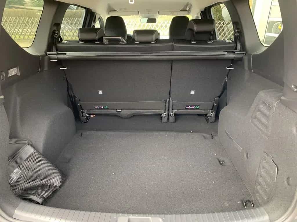 Dacia Jogger JOURNEY ECO-G 120 AUTO SHZ+PDC+KAMERA+NAV 03/2026-photo-11