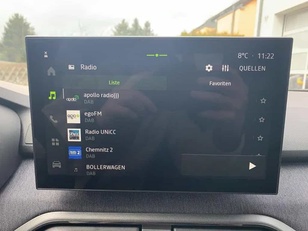 Dacia Jogger JOURNEY ECO-G 120 AUTO SHZ+PDC+KAMERA+NAV 03/2026-photo-16