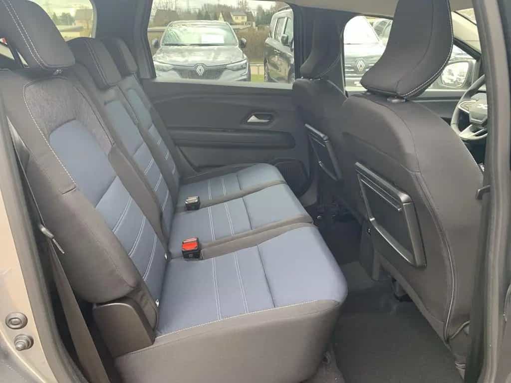 Dacia Jogger JOURNEY ECO-G 120 AUTO SHZ+PDC+KAMERA+NAV 03/2026-photo-25