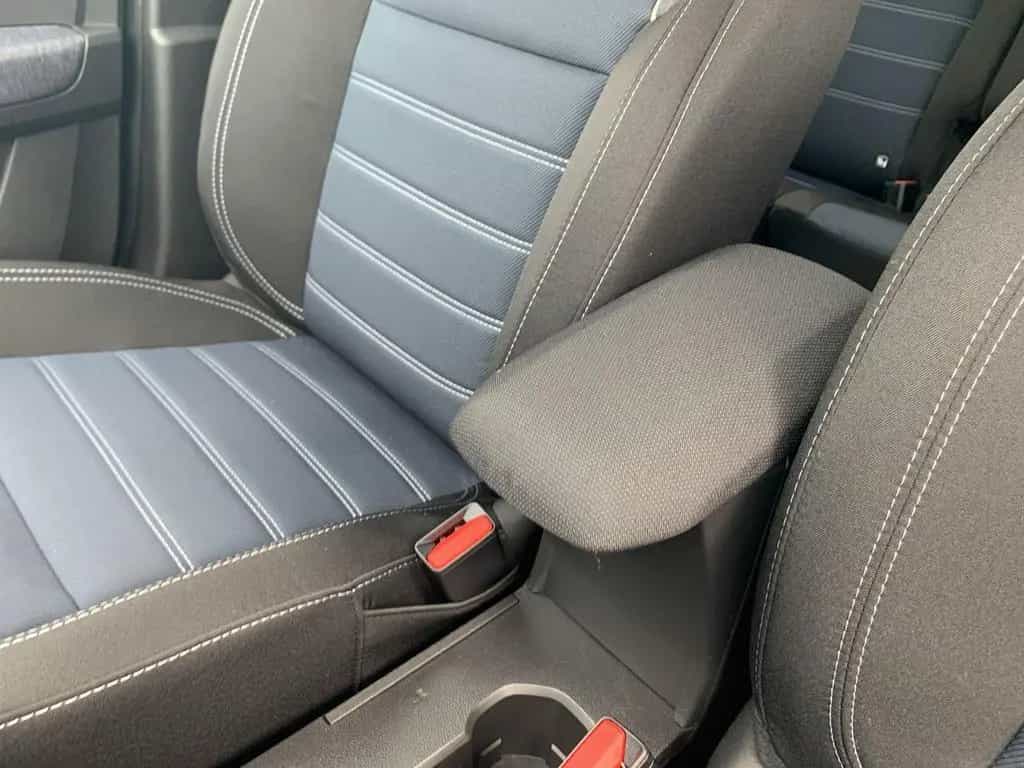 Dacia Jogger JOURNEY ECO-G 120 AUTO SHZ+PDC+KAMERA+NAV 03/2026-photo-28