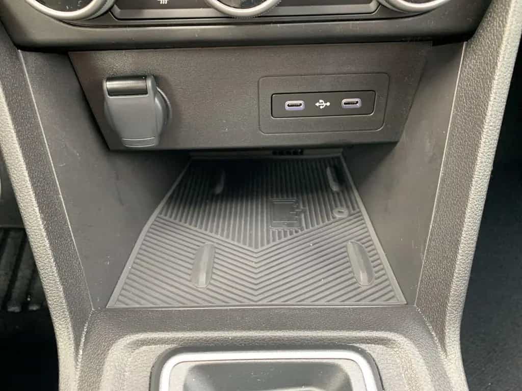 Dacia Jogger JOURNEY ECO-G 120 AUTO SHZ+PDC+KAMERA+NAV 03/2026-photo-29