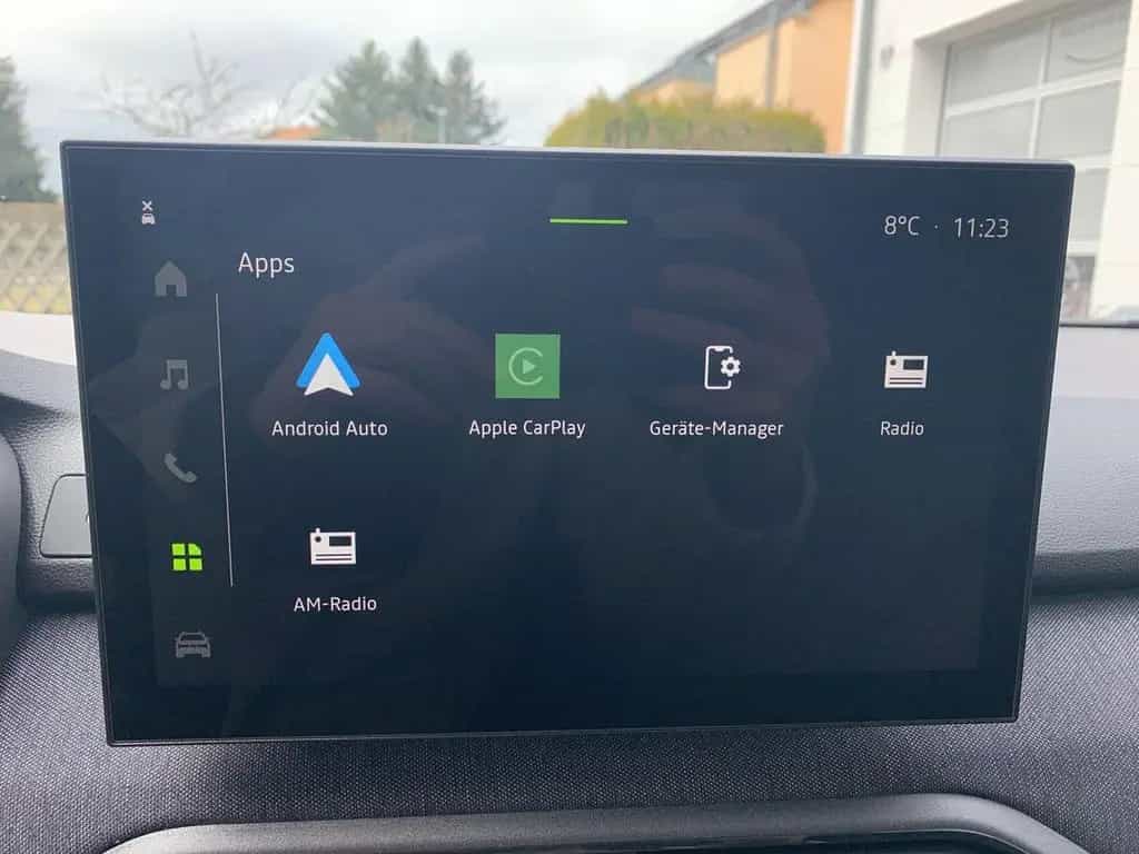 Dacia Jogger JOURNEY ECO-G 120 AUTO SHZ+PDC+KAMERA+NAV 03/2026-photo-31