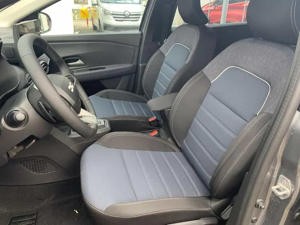 Dacia Jogger JOURNEY ECO-G 120 AUTO SHZ+PDC+KAMERA+NAV 03/2026-photo-8