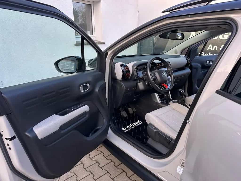 Citroën C3 Aircross Shine*Klima*PDC*Assist*Garantie*TÜV* 11/2017-photo-9