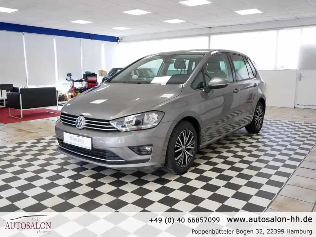 Volkswagen Golf Sportsvan Allstar*1Vorb. Rentner*Navi*Pano* 01/2017-photo-4