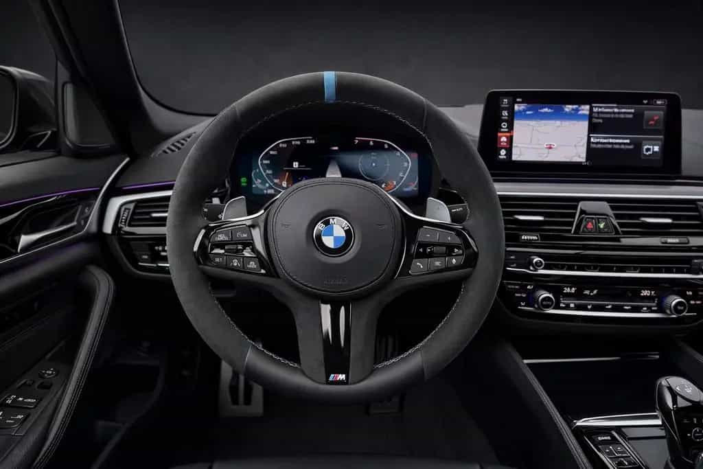 BMW M550 i Lim. Xdrive *Aero*Carbon*360Kam*Perf.Aga* 11/2020-photo-15