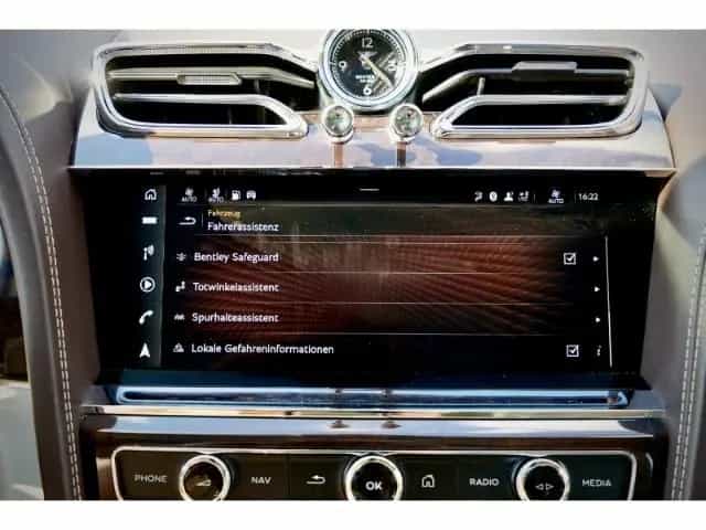 Bentley Bentayga Mulliner First Edition 22°Naim Airmatic 06/2021-photo-21
