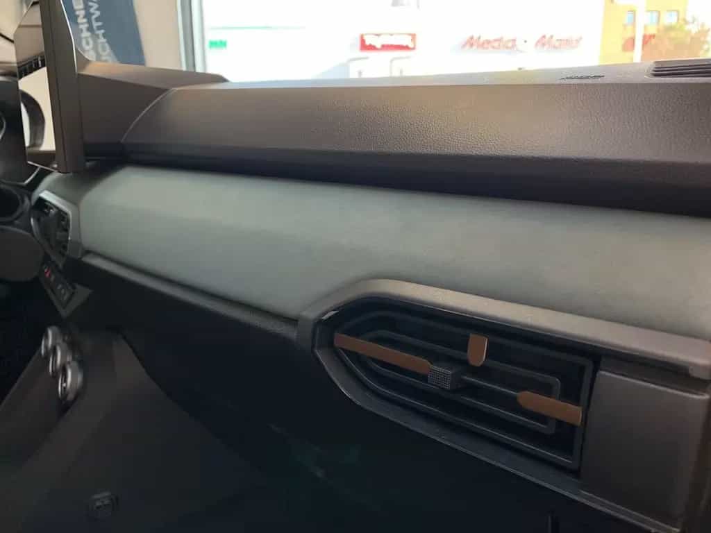 Dacia Sandero STEPWAY EXTREME ECO-G 120 AUTO SHZ+NAVI 03/2026-photo-32