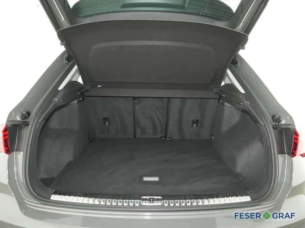 Audi Q3 SUV 40 TFSI S line quattro S tronic Navi Plus 09/2022-photo-9