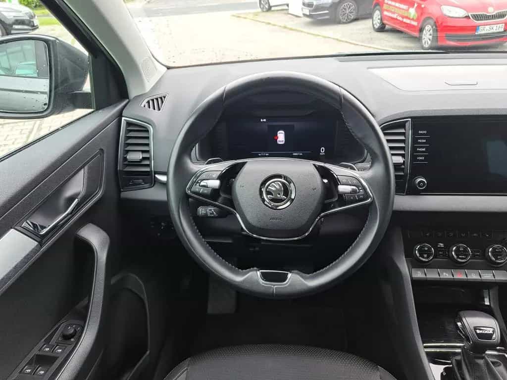 Skoda Karoq Tour 1.5l TSI 110 kW 150 PS DSG 12/2022-photo-11