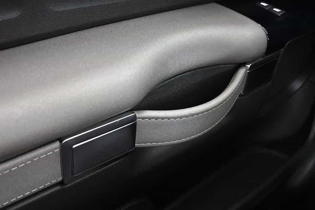 Citroën C4 Cactus 1.2 PureTech Business 06/2019-photo-31
