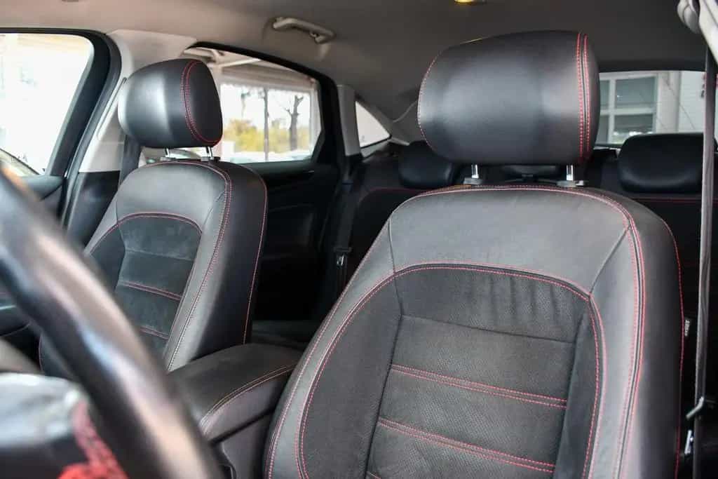 Ford Mondeo Lim. Titanium S 2.0 203 PS Automatik PDC 10/2012-photo-6