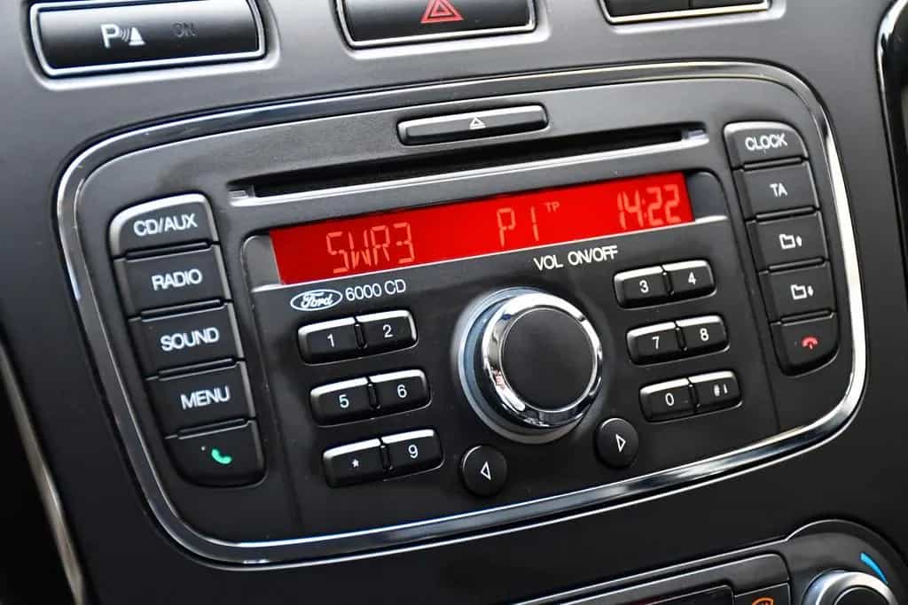 Ford Mondeo Lim. Titanium S 2.0 203 PS Automatik PDC 10/2012-photo-18