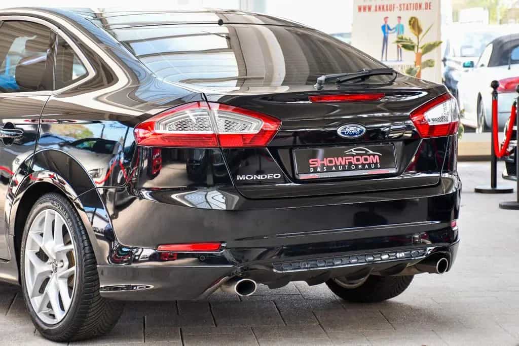 Ford Mondeo Lim. Titanium S 2.0 203 PS Automatik PDC 10/2012-photo-30
