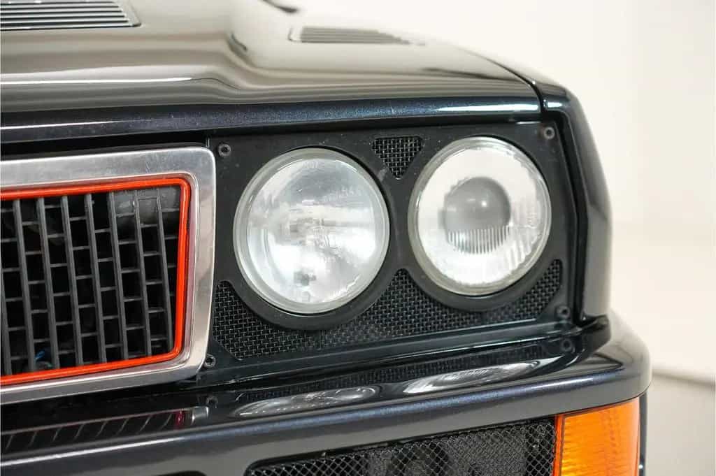 Lancia Delta HF Integrale Evo 1 M1089 01/1992-photo-25