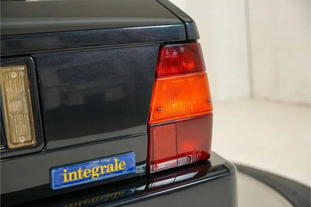 Lancia Delta HF Integrale Evo 1 M1089 01/1992-photo-35