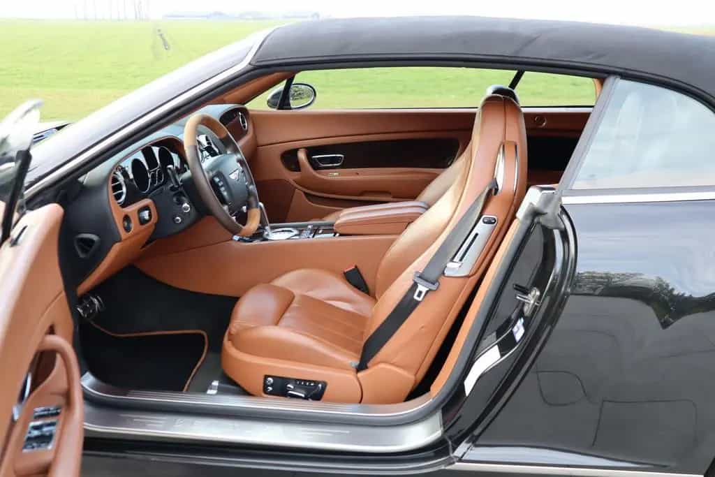 Bentley Continental GTC 6.0 W12 05/2007-photo-11