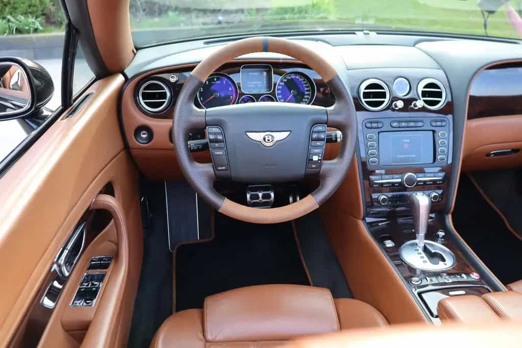 Bentley Continental GTC 6.0 W12 05/2007-photo-14