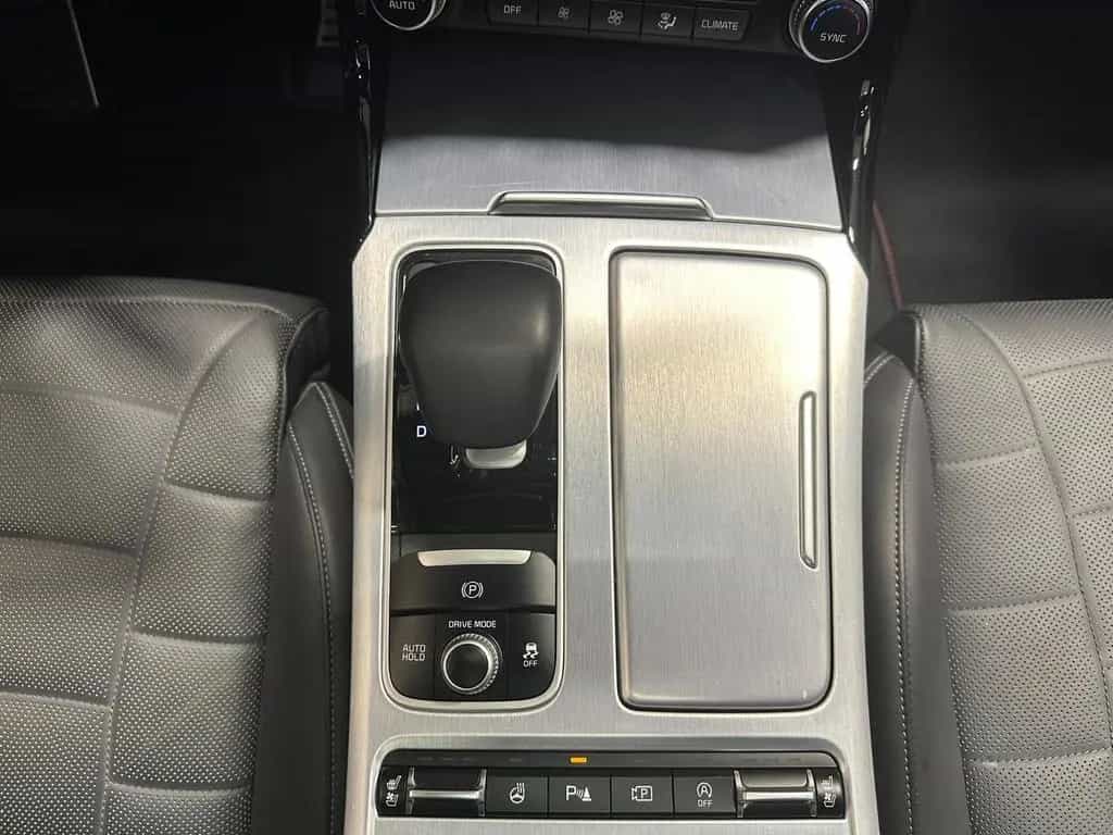 Kia Stinger 3.3 V6 T-GDI 4WD GT Pano|360°|Leder|Navi 04/2022-photo-19
