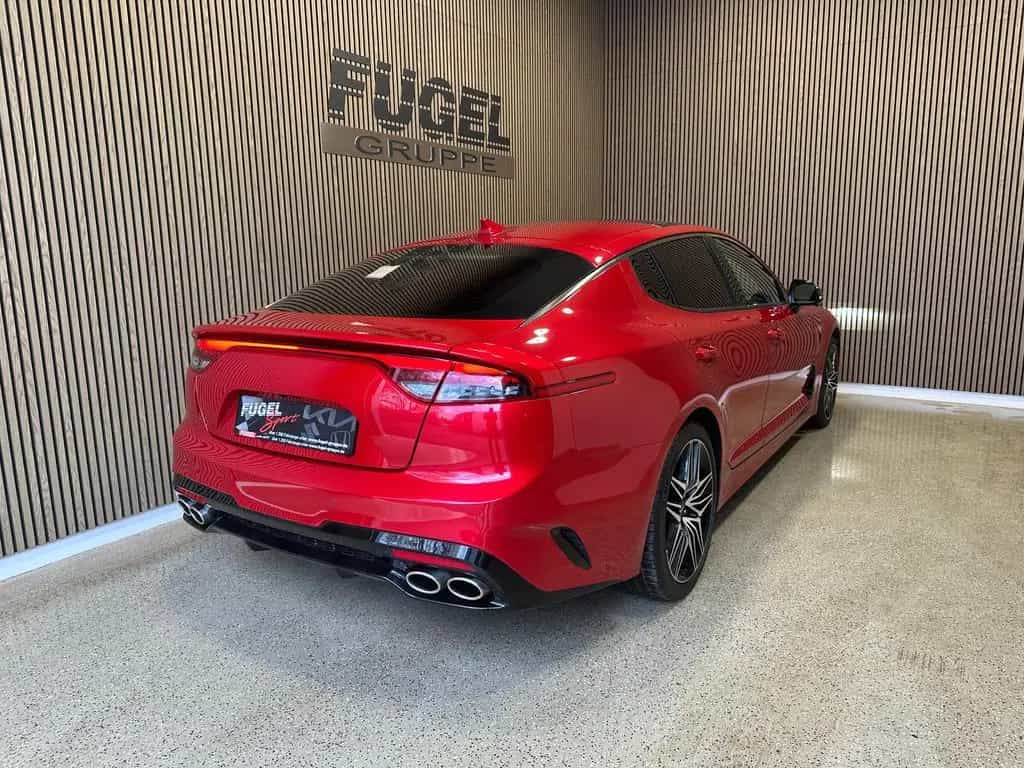 Kia Stinger 3.3 V6 T-GDI 4WD GT Pano|360°|Leder|Navi 04/2022-photo-2