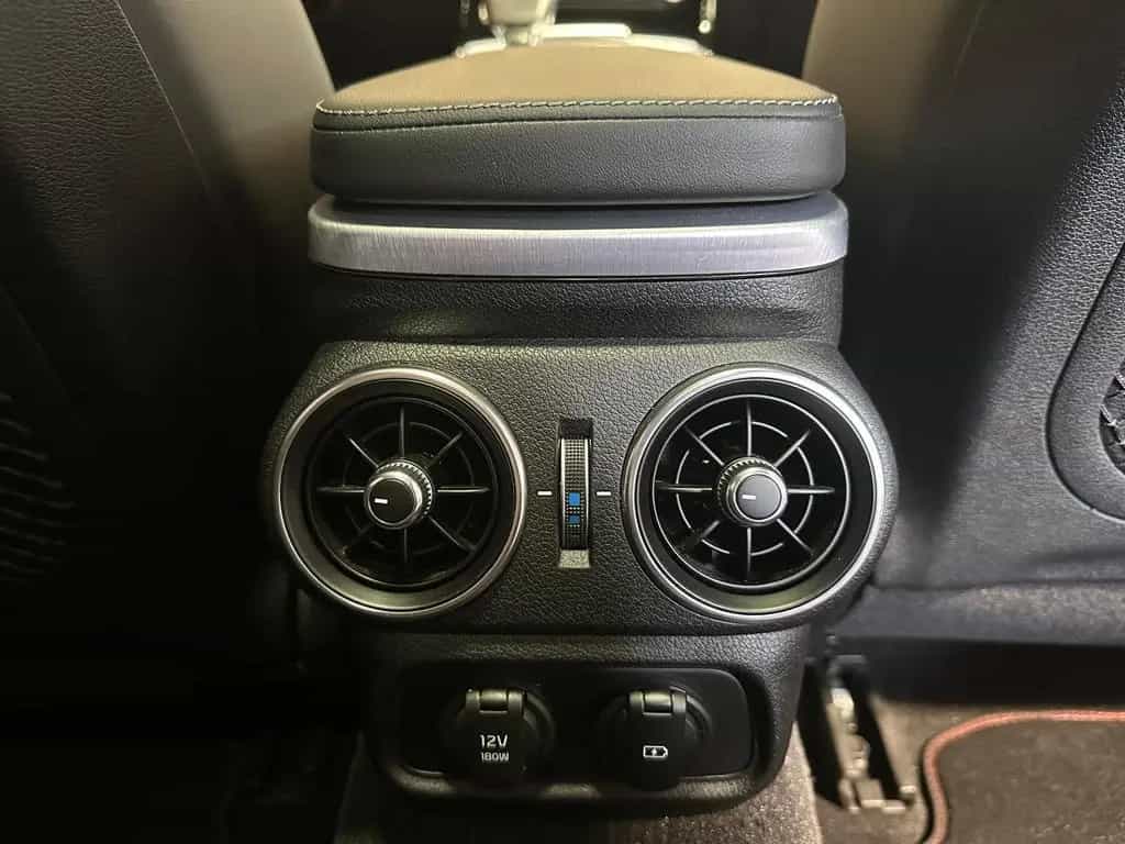 Kia Stinger 3.3 V6 T-GDI 4WD GT Pano|360°|Leder|Navi 04/2022-photo-23