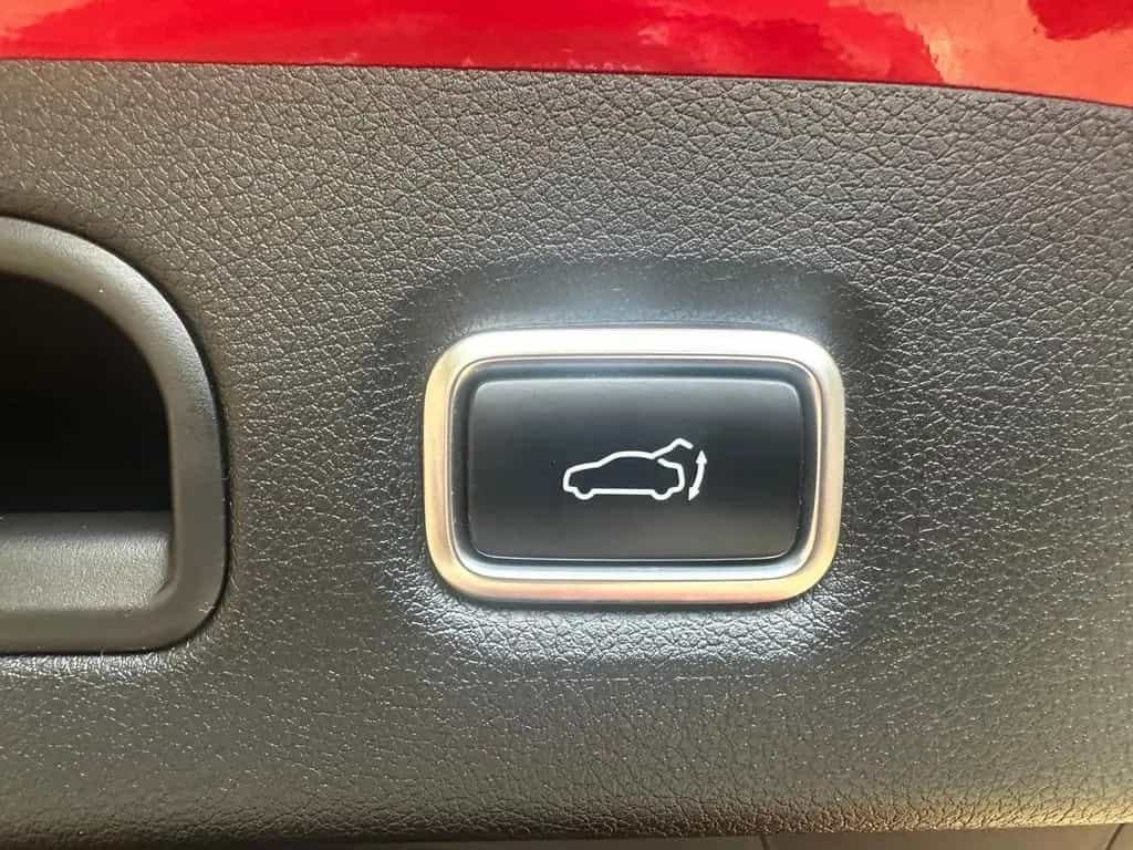Kia Stinger 3.3 V6 T-GDI 4WD GT Pano|360°|Leder|Navi 04/2022-photo-29