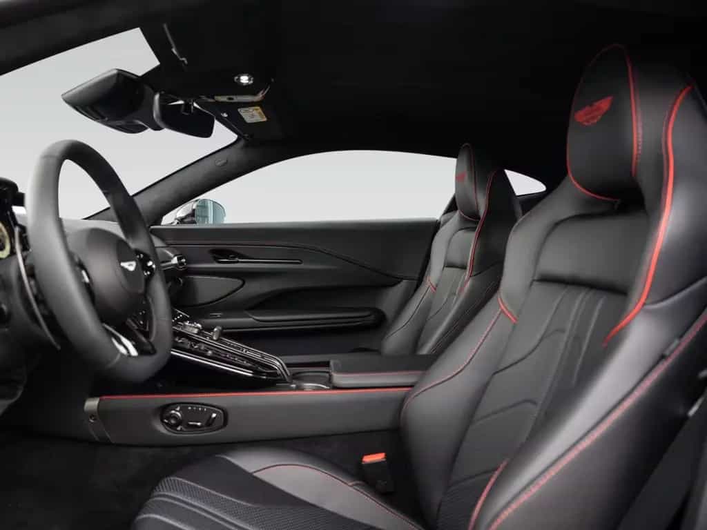 Aston Martin V8 Vantage | Signature Paint | Jewellery Pack 02/2026-photo-23