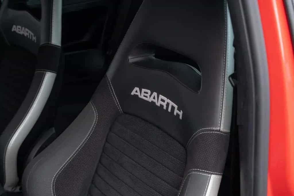 Abarth 595 Turismo 11/2017-photo-34